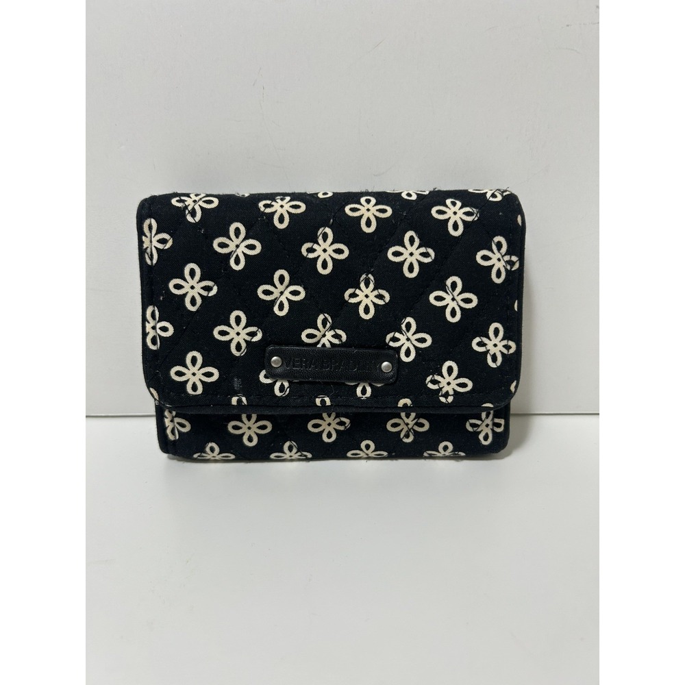 Vera Bradley MINI CONCERTO Petite Trifold Wallet Black White Folding Quilted - Picture 1 of 3